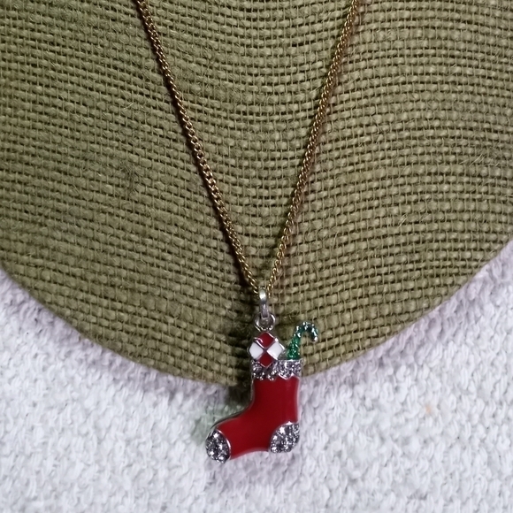 Silvertone red green crystal stocking pendant on goldtone chain - Picture 2 of 6